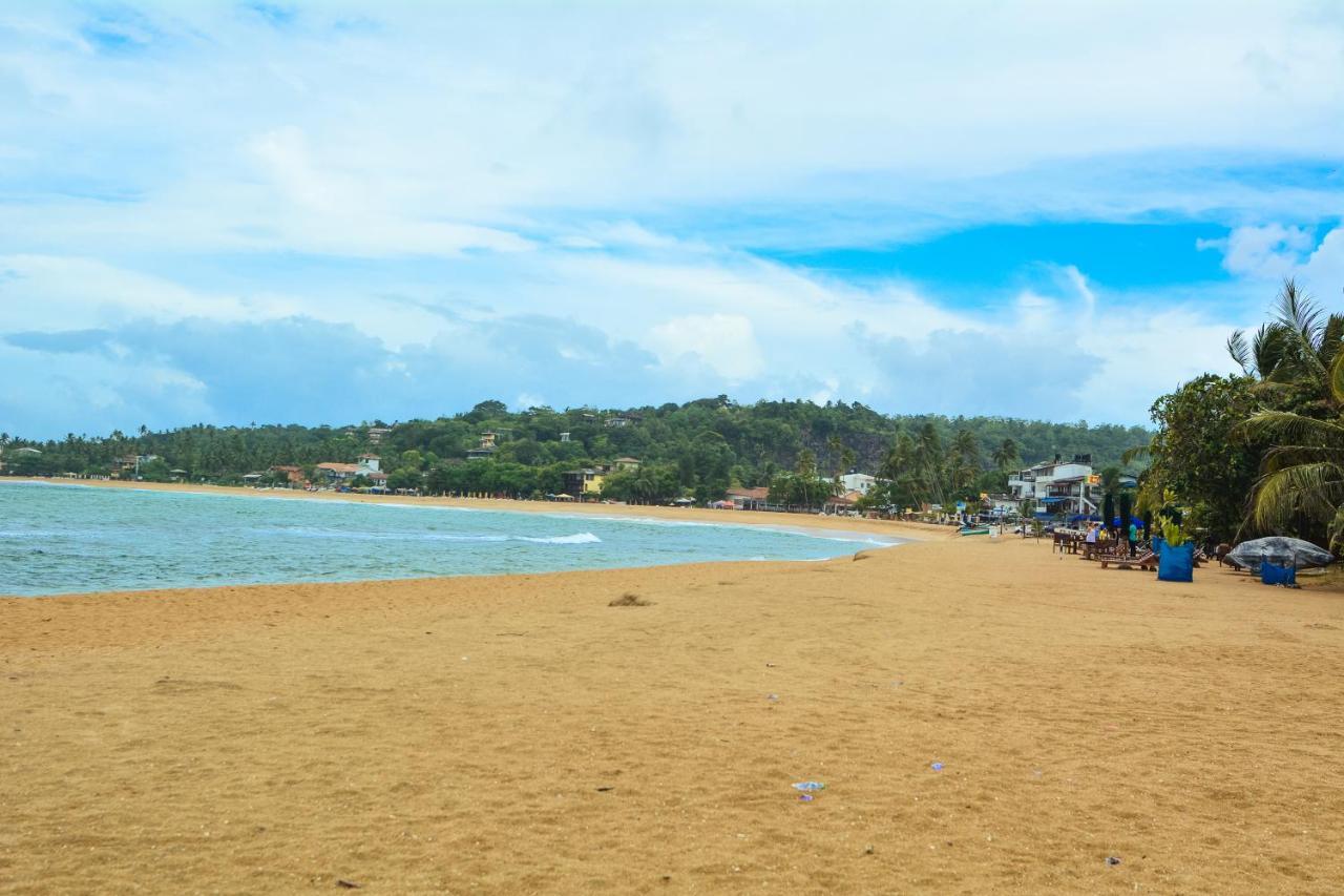Serendipity Beach Unawatuna Exteriör bild